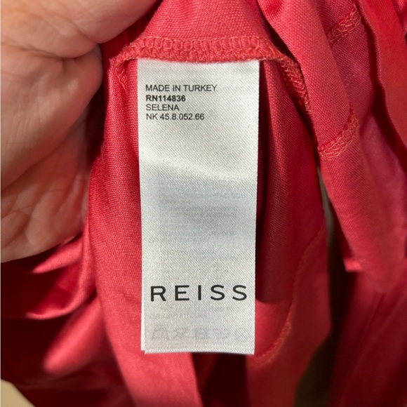 EUC Reiss Slim Fit Top *tv series* - Picture 8 of 9